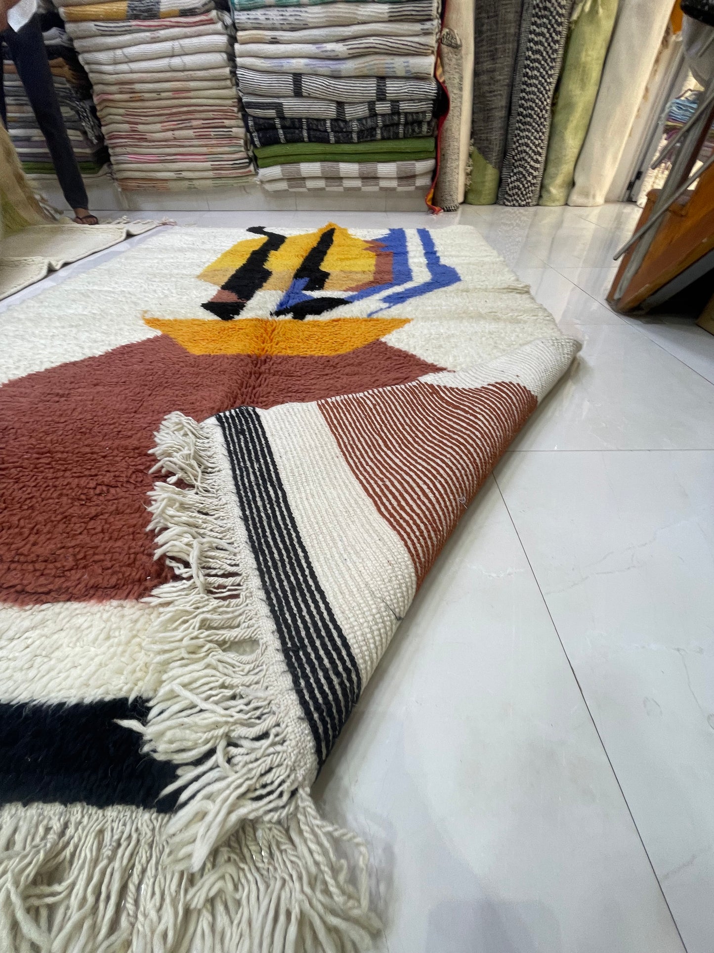 'Kasbah Flame' 1.7m x 2.5m Handwoven Boujaad Rug - 100% Natural Wool & Dyes