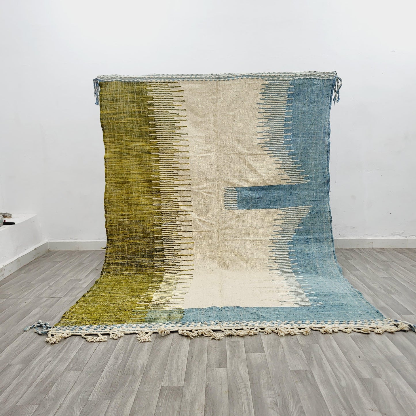 'Earth & Sky' Handwoven Beni Ourain Kilim, 100% Natural Wool & Dyes