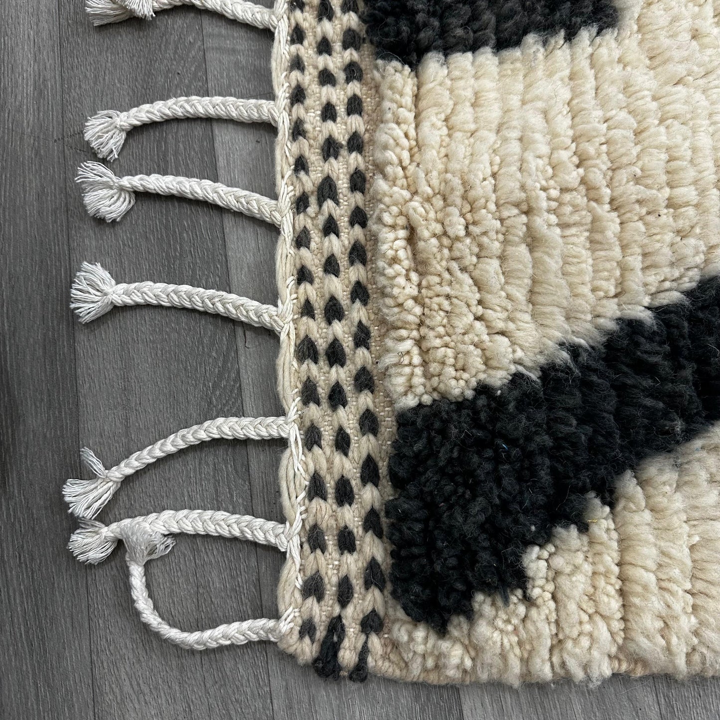 'Labyrinthia' 2x3 Metre Handwoven Beni Ourain Rug, 100% Natural Wool & and Dyes