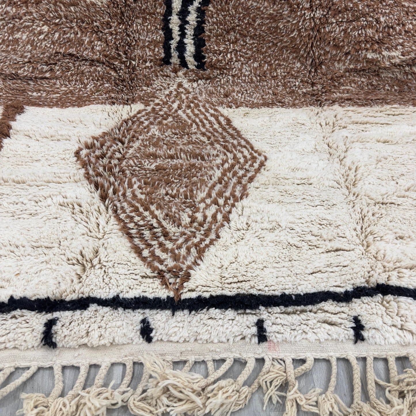'Atlas Sun' 2x3 Metre Handwoven Beni Ourain Rug, 100% Natural Wool & Dyes