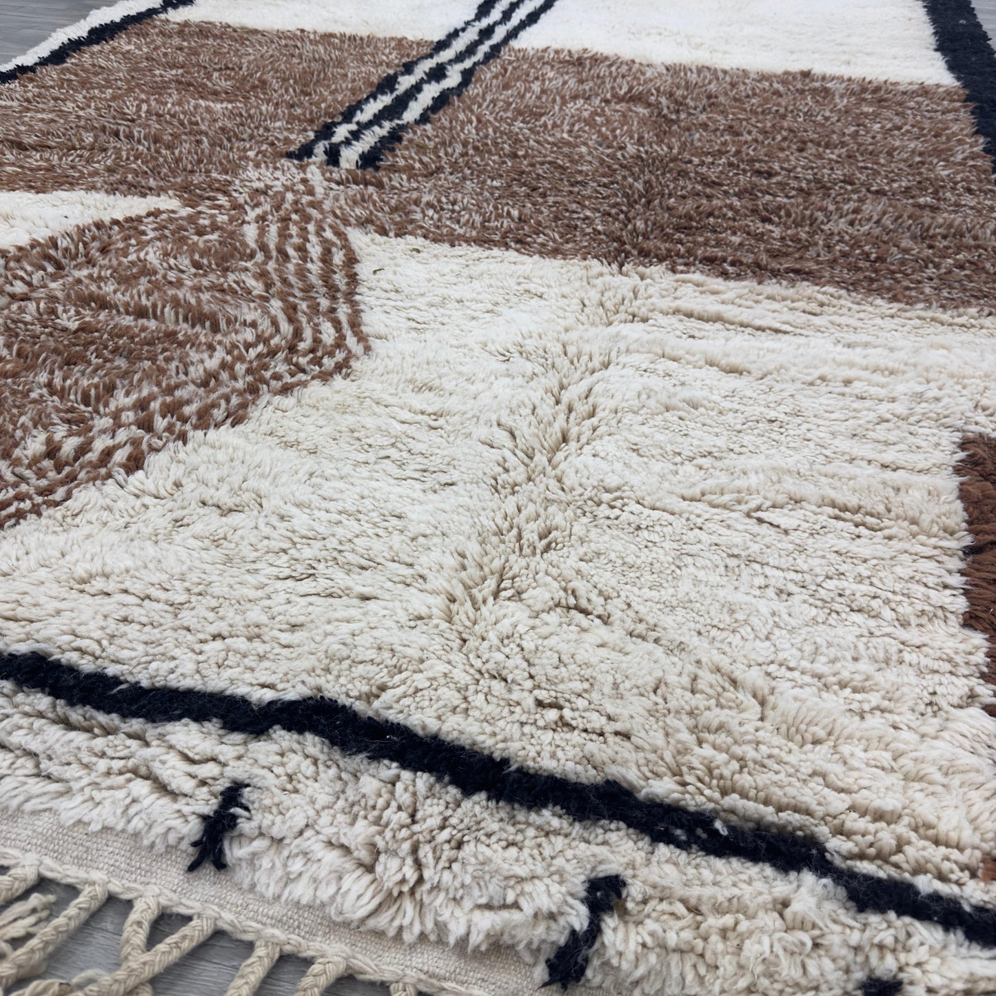 'Atlas Sun' 2x3 Metre Handwoven Beni Ourain Rug, 100% Natural Wool & Dyes