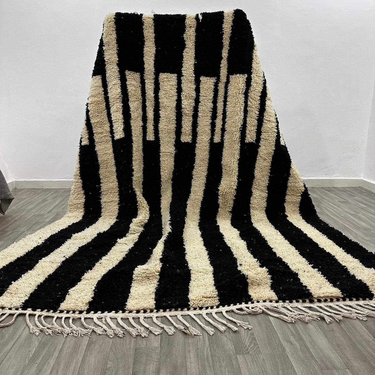 'Lunaire' Handmade Beni Ourain Rug, 100% Natural Wool, 100% Dyes - 2x3m