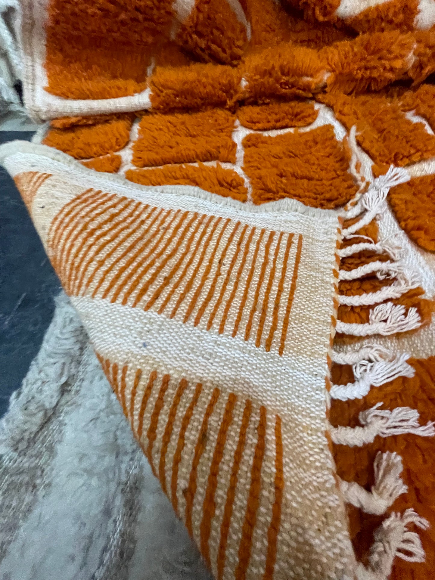'Citrus Steps' – 2.5m x 1.5m Handwoven Beni Ourain Rug - 100% Natural Wool and Dyes