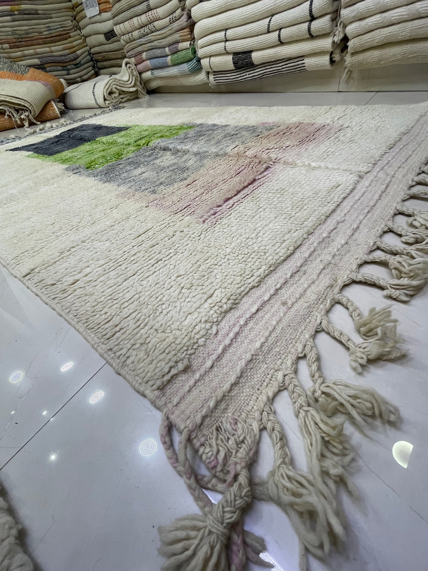 'Echoed Layers' 1.5 x 2.4m Handwoven Boujaad Rug - 100% Natural Wool and Dyes