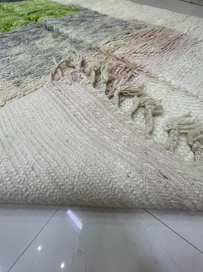 'Echoed Layers' 1.5 x 2.4m Handwoven Boujaad Rug - 100% Natural Wool and Dyes