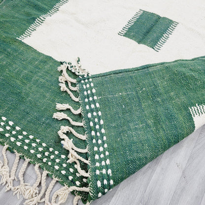 Peace of Ivory, 2x3m Handwoven Beni Ourain Kilim Rug, 100% Natural Wool & Dyes