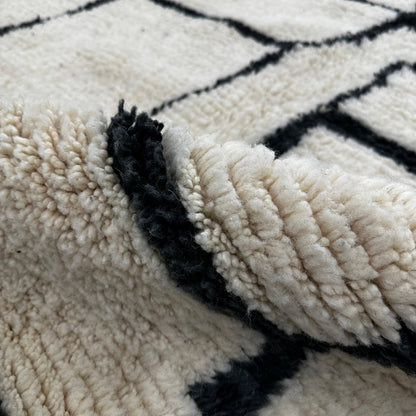 'Labyrinthia' 2x3 Metre  Handwoven Beni Ourain Rug, 100% Natural Wool & and Dyes