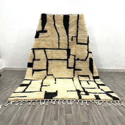 'Labyrinthia' 2x3 Metre  Handwoven Beni Ourain Rug, 100% Natural Wool & and Dyes