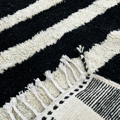 'Lunaire' Handmade Beni Ourain Rug, 100% Natural Wool, 100% Dyes - 2x3m